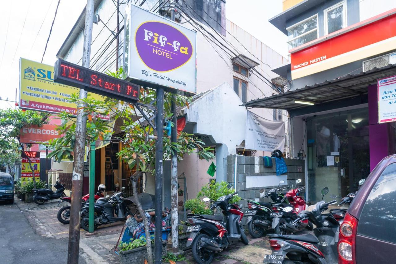 Urbanview Hotel Fiffa Kauman Malang Extérieur photo